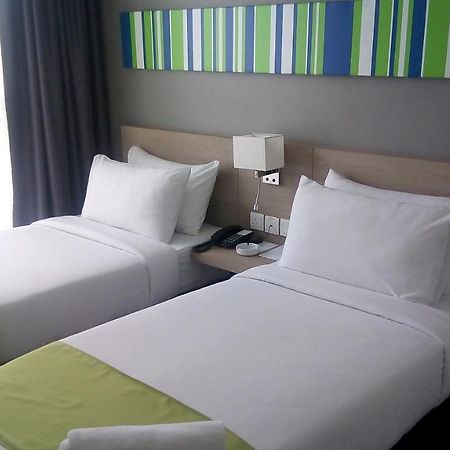 Singgah Kertih Hotel Кертих Екстериор снимка